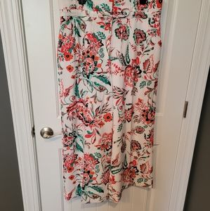 New York and Company Pants